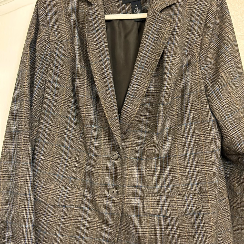 New without tags striped blazer